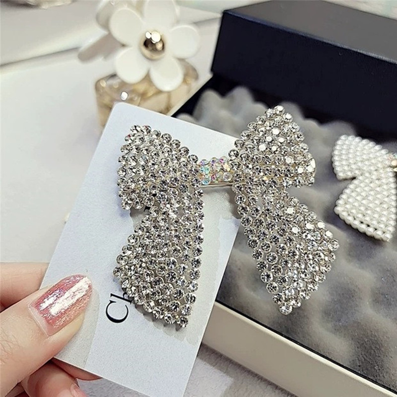 Rhinestone Pearl Bow Hair Clip - Body Jewelry Wholesale review and price